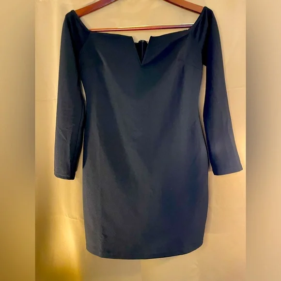 Lulus Over The Swoon Black Off Shoulder Fitted Mini Size Lg - Picture 1 of 5